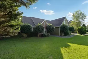 2084 Green Gate Pl, Grayson, GA 30017 - Photo 2