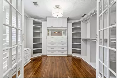 6895 Riverside Drive, Sandy Springs, GA 30328 - Photo 24