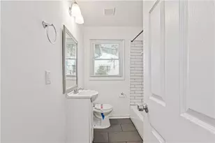 433 W Lake Ave NW, Atlanta, GA 30318 - Photo 10