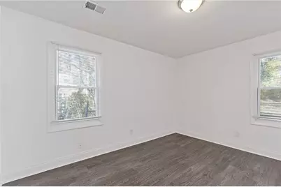 433 W Lake Avenue NW, Atlanta, GA 30318 - Photo 14