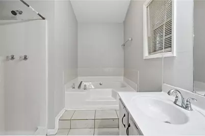 1499 Saint Dunstans Road, Lithonia, GA 30058 - Photo 30