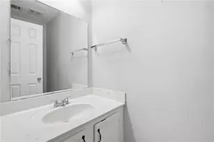1499 St Dunstans Rd, Lithonia, GA 30058 - Photo 32