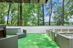 5724 Kayron Dr, Atlanta, GA 30328 - Photo 40