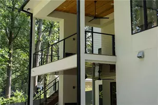 3293 Lenox Pl NE, Atlanta, GA 30324 - Photo 32
