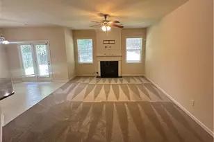 571 Collingsworth Ln, Lawrenceville, GA 30043 - Photo 4