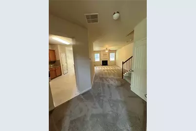 571 Collingsworth Lane, Lawrenceville, GA 30043 - Photo 8