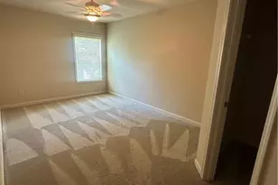 571 Collingsworth Ln, Lawrenceville, GA 30043 - Photo 18