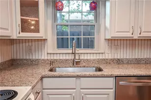 3427 Ashwood Ln, Atlanta, GA 30341 - Photo 14