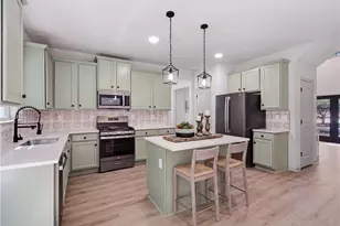 4680 Carver Ct, Cumming, GA 30040 - Photo 2