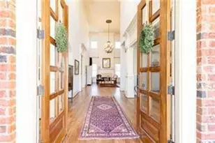 5352 Lacosta Ln, Johns Creek, GA 30022 - Photo 4