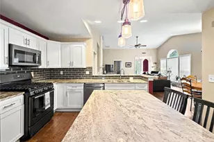6730 Waveland Dr, Cumming, GA 30040 - Photo 14