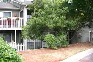 2697 Vinings Central Dr SE, Atlanta, GA 30339 - Photo 20