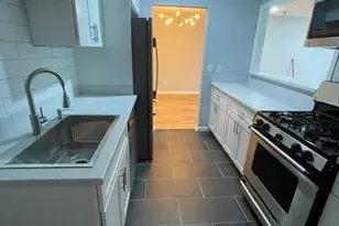 2697 Vinings Central Dr SE, Atlanta, GA 30339 - Photo 6