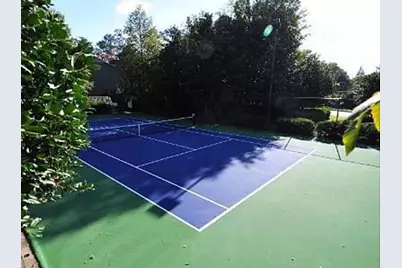 2697 Vinings Central Drive SE, Atlanta, GA 30339 - Photo 2