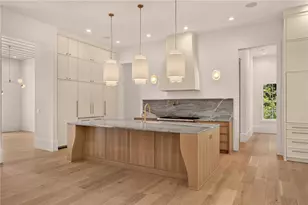 2896 Cravenridge Dr NE, Atlanta, GA 30319 - Photo 20