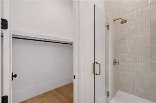 2896 Cravenridge Dr NE, Atlanta, GA 30319 - Photo 10