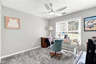 517 Huntgate Rd, Woodstock, GA 30189 - Photo 22