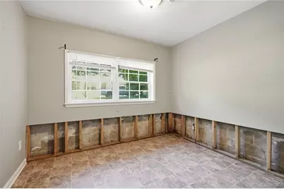 2970 Carriage Lane, College Park, GA 30349 - Photo 18