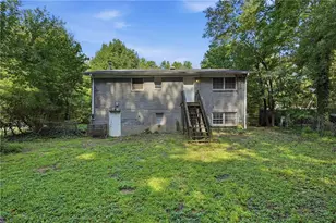 2970 Carriage Ln, College Park, GA 30349 - Photo 32