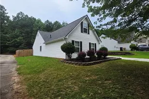 2145 Mina Ln Dr, Buford, GA 30518 - Photo 4