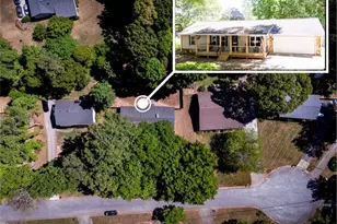 3997 Stacy Ln, Snellville, GA 30039 - Photo 1