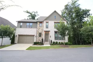 6770 Prelude Dr, Sandy Springs, GA 30328 - Photo 2