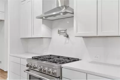 6770 Prelude Drive, Sandy Springs, GA 30328 - Photo 10