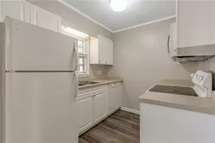 136 Old Ferry Way, Roswell, GA 30076 - Photo 8