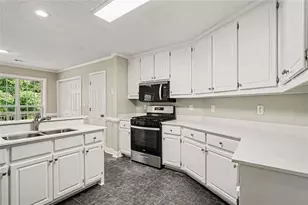 630 Brookgreen Pl, McDonough, GA 30252 - Photo 12
