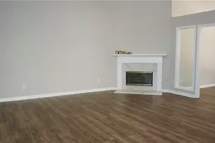 3260 Ennfield Ln, Duluth, GA 30096 - Photo 4