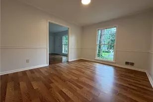 4254 Burleigh Dr, Tucker, GA 30084 - Photo 4