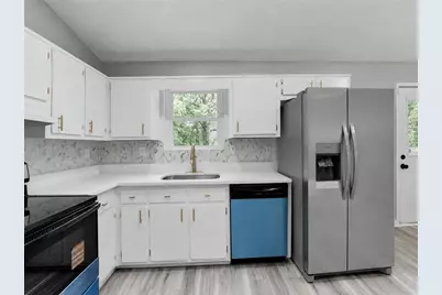 1018 Wayne Drive, Snellville, GA 30078 - Photo 14