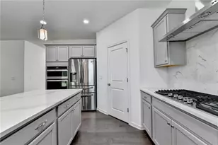 5090 Bellehurst Ln, Cumming, GA 30040 - Photo 12