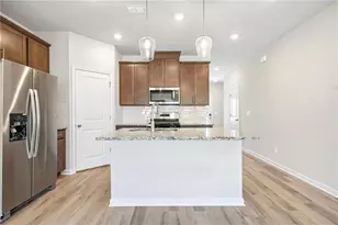 3386 Brks Lk Dr, Loganville, GA 30052 - Photo 14