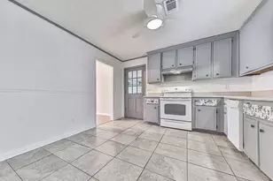 427 Way Bridge Ct NE, Kennesaw, GA 30144 - Photo 8