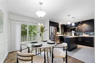 270 Parkmont Ct, Roswell, GA 30076 - Photo 8