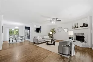 270 Parkmont Ct, Roswell, GA 30076 - Photo 4