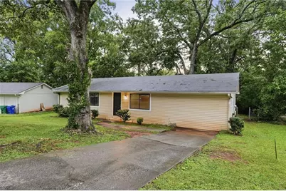1630 Liberty Valley, Decatur, GA 30032 - Photo 2