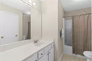 3605 Highland Bluff Dr, Suwanee, GA 30024 - Photo 24