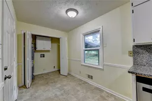 1138 Woodland Cir, Lawrenceville, GA 30043 - Photo 10