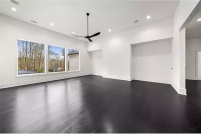 5211 Powers Ferry Road, Sandy Springs, GA 30327 - Photo 70