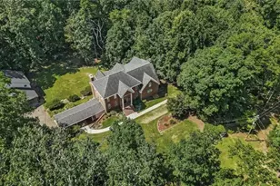 7488 Shadburn Ferry Rd, Cumming, GA 30041 - Photo 86