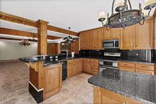 7488 Shadburn Ferry Rd, Cumming, GA 30041 - Photo 50