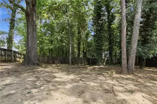 2870 Spring Ridge Cir, Snellville, GA 30039 - Photo 30