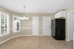 2870 Spring Ridge Cir, Snellville, GA 30039 - Photo 12