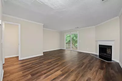 2041 Charter Manor, Lithonia, GA 30058 - Photo 6