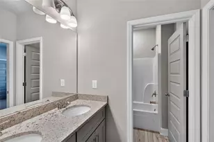 131 Holtz Dr, Carrollton, GA 30117 - Photo 20