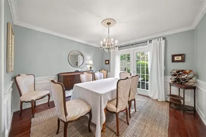12 Queen Victoria Place NE, Atlanta, GA 30342 - Photo 14