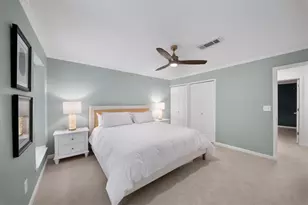 12 Queen Victoria Pl NE, Atlanta, GA 30342 - Photo 24