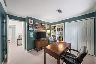 12 Queen Victoria Pl NE, Atlanta, GA 30342 - Photo 36